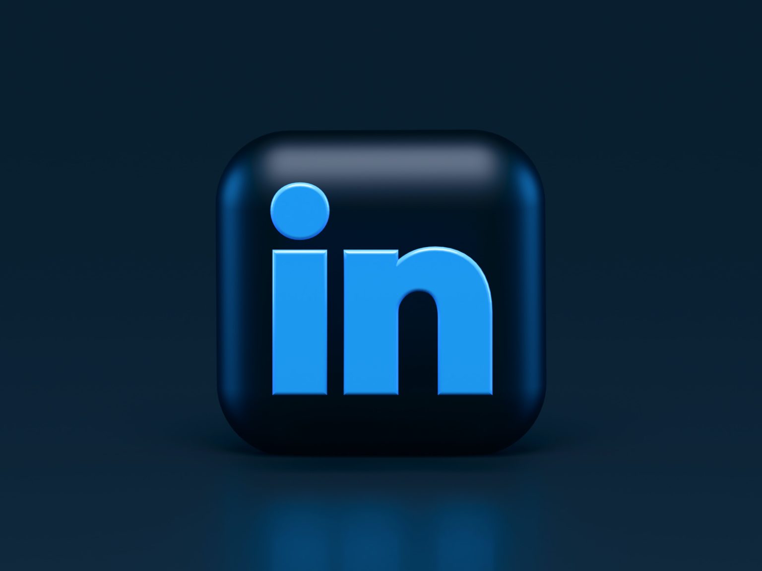 The ultimate guide to building a LinkedIn presence